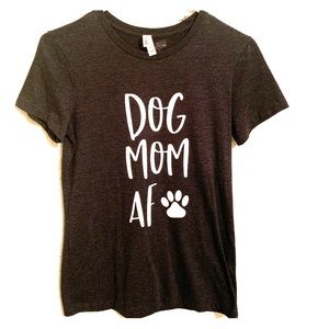Dog Mom Short Sleeve Tee